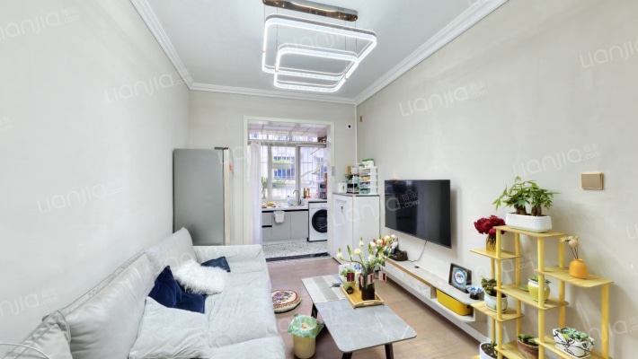 万春路63号院二手房实景图