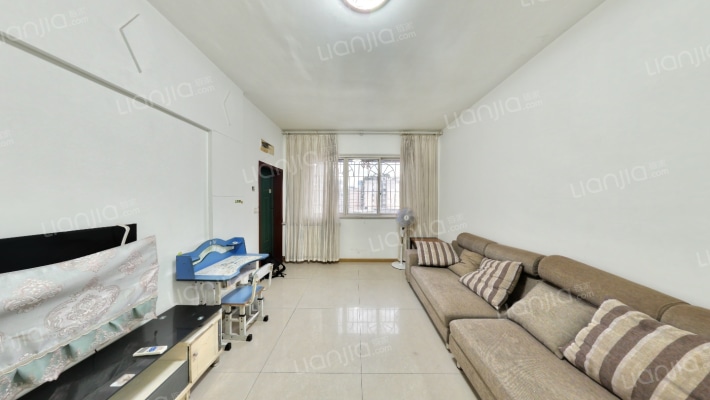 兰苑小居二手房实景图