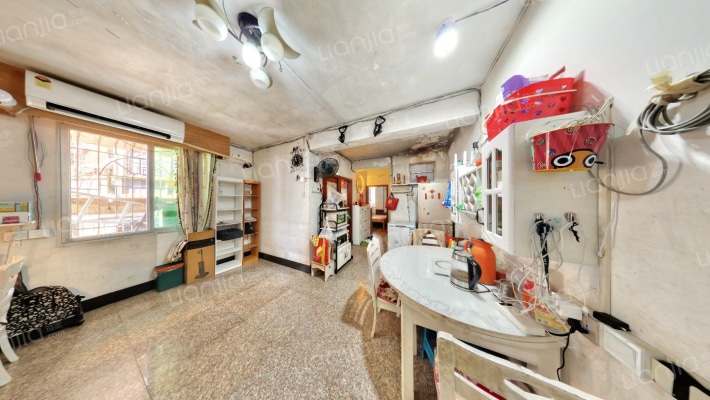 机床新村二手房实景图