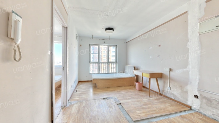 定福家园北里1号院二手房实景图