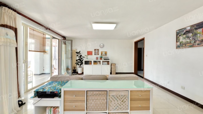 样本二手房实景图