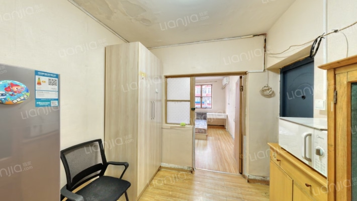 东大街西里二手房实景图