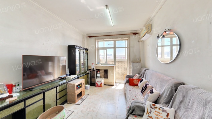 德胜门西大街64号二手房实景图