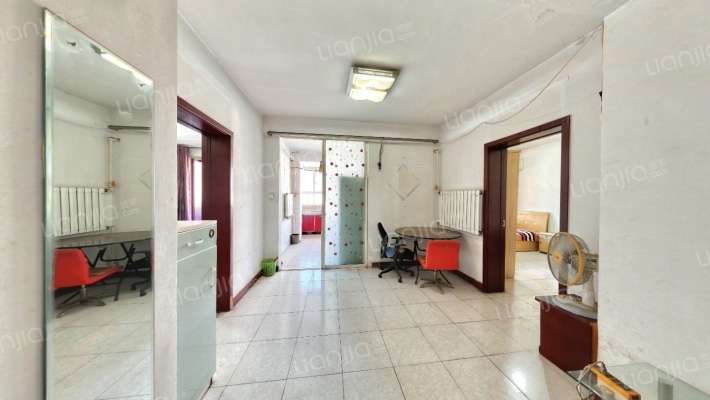 计量院宿舍二手房实景图