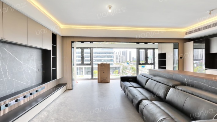 金湾华发新城金湾府二手房实景图