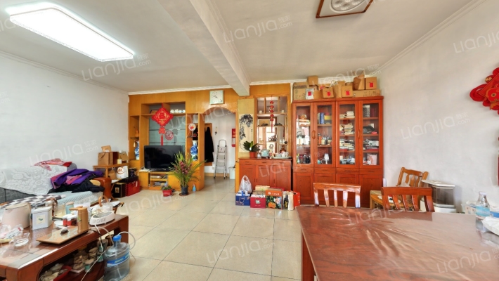 辛甸花园卫生局宿舍二手房实景图