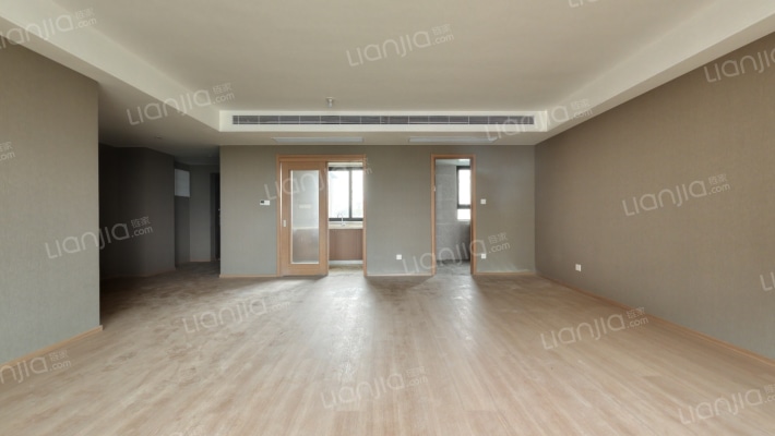 龙湖山与城二手房实景图