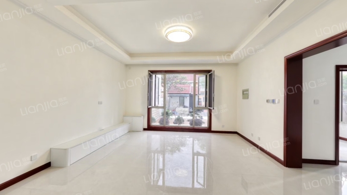 东方今典二手房实景图