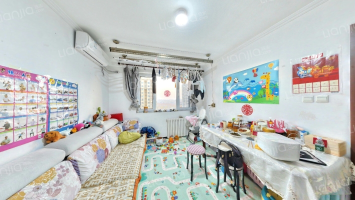 中东路121号院二区二手房实景图