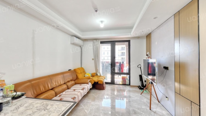 青岛中梁·首府二手房实景图