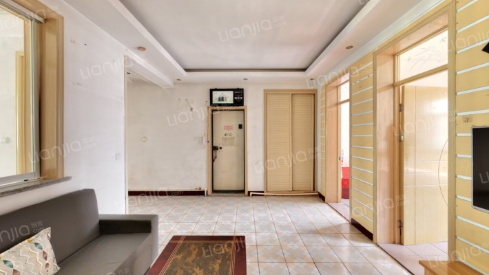 凸轮轴宿舍二手房实景图