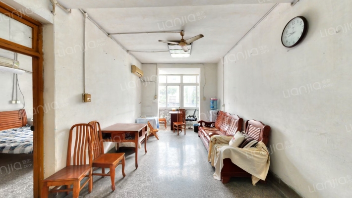 北街87号二手房实景图