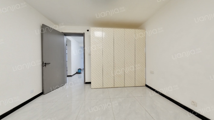 木材公司小区二手房实景图