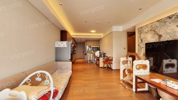 武汉江城府二手房实景图