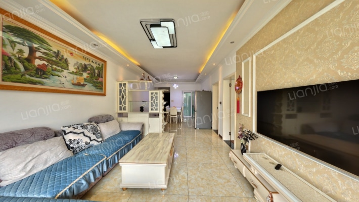 佰盛香格里拉二手房实景图