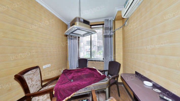 长荣街225号二手房实景图