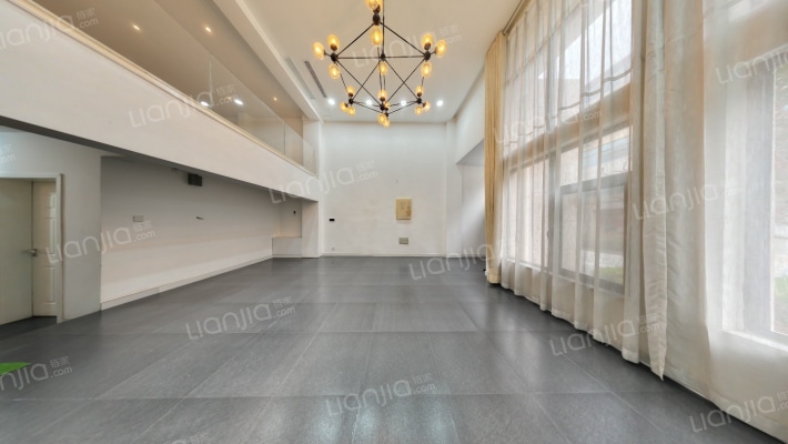 西雅图总部湾二手房实景图