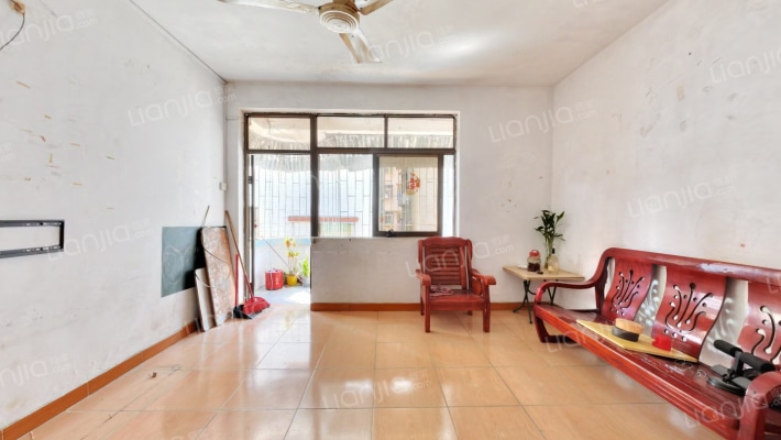 华园新村二期二手房实景图