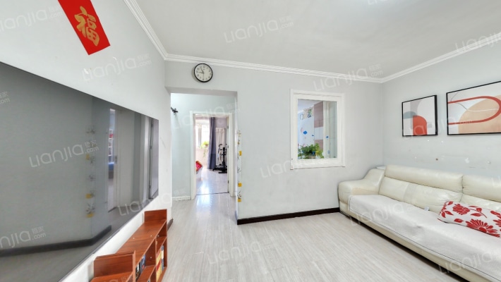 里仁东街二手房实景图