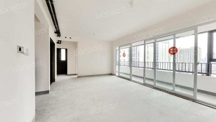 锦发广场锦江九悦北区二手房实景图