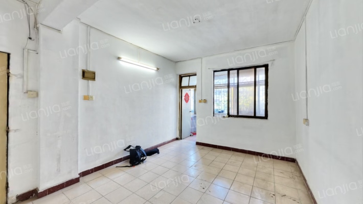 下角中路67号二手房实景图