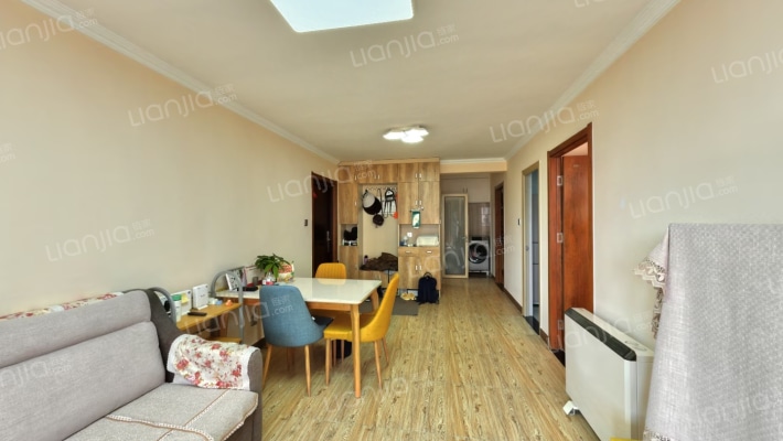 西营房二手房实景图