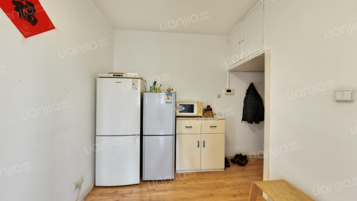 新外大街甲25号院二手房实景图