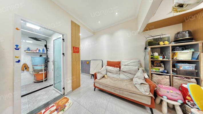 王家塘街10号二手房实景图