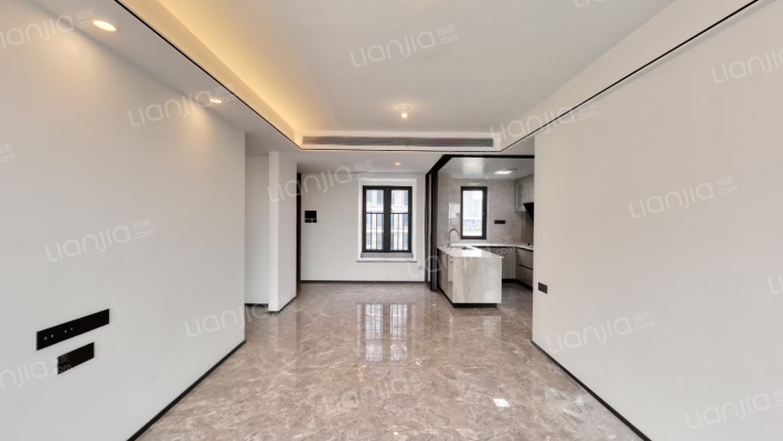 保利国贸沁原二期二手房实景图