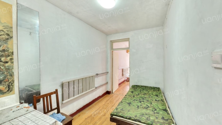 制锦市锦缠街二手房实景图