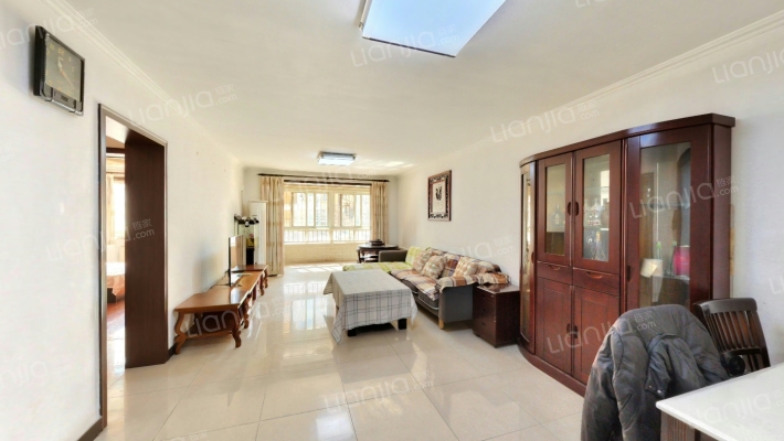 龙锦苑东二区二手房实景图