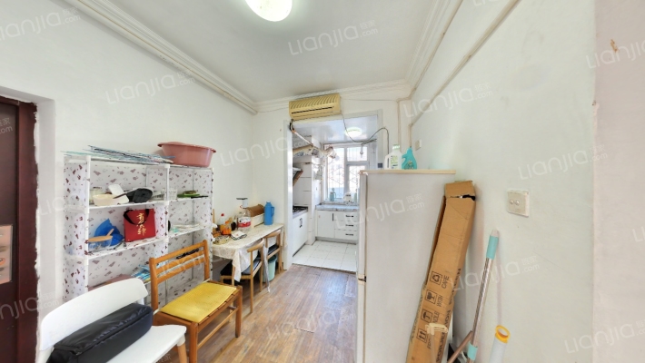 报国寺东夹道1号东院二手房实景图