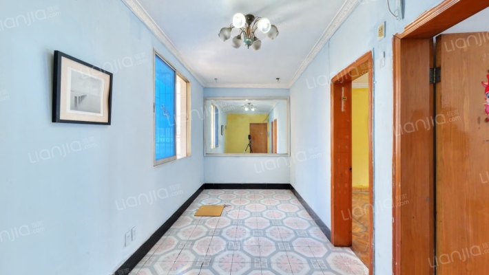 三塑宿舍二手房实景图