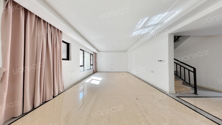 蓝光映玥二手房实景图