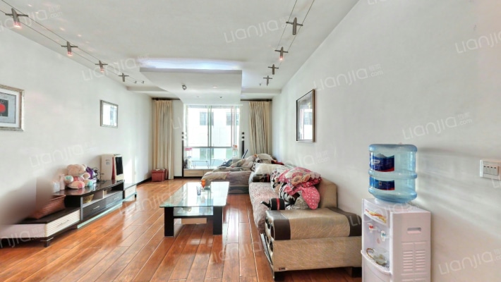 文体小区二手房实景图