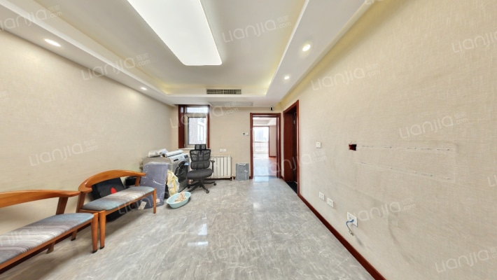 悦园二手房实景图