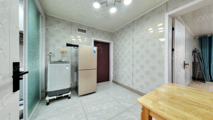 红旗新村二手房实景图