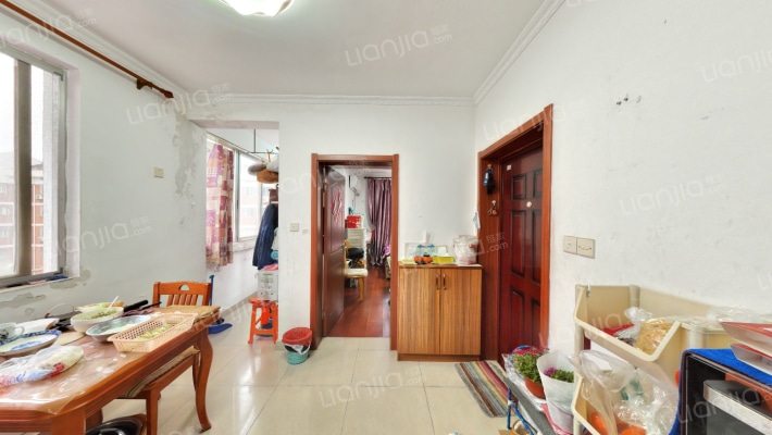 金苑新村东区二手房实景图