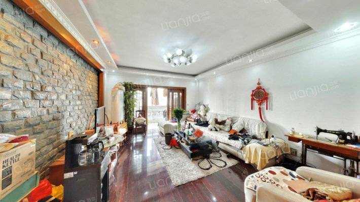 震川西路113号二手房实景图