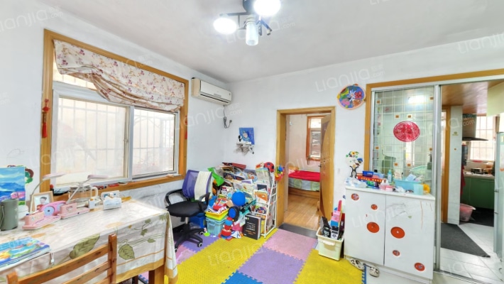 板仓街97号二手房实景图