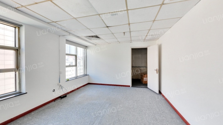 华天大厦二手房实景图