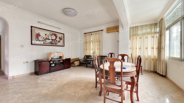 蚬壳岗二巷二手房实景图