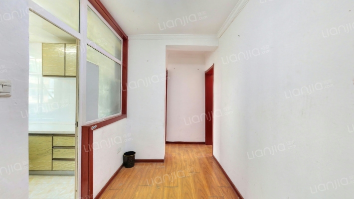 雁塔监狱家属院二手房实景图