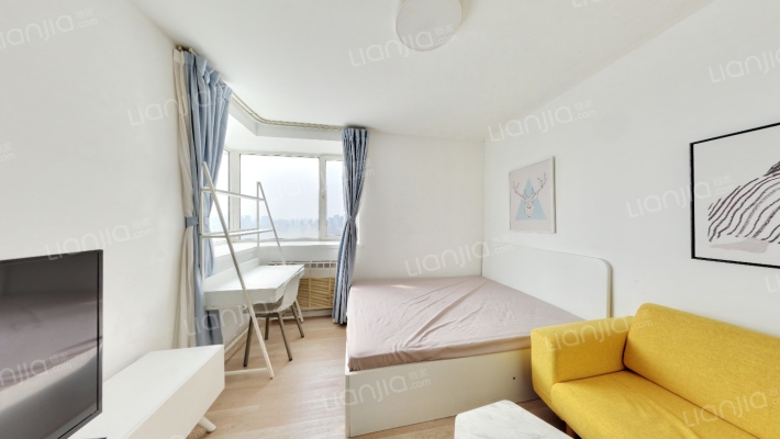 首经贸中街1号院二手房实景图