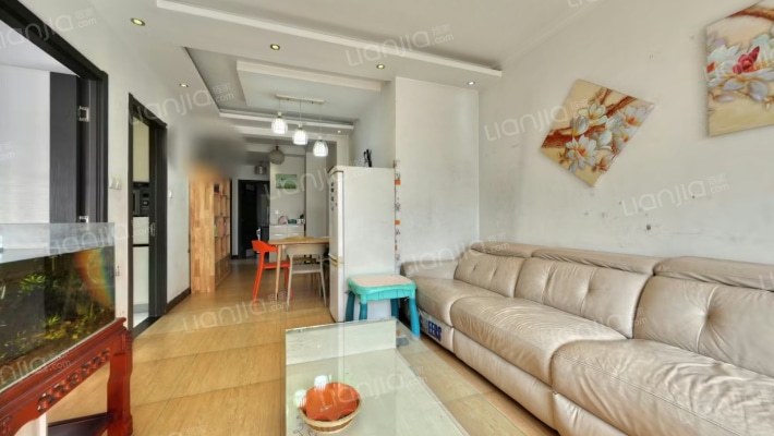 芭蕾雨悦都南区二手房实景图