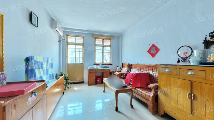 洪兴街二手房实景图