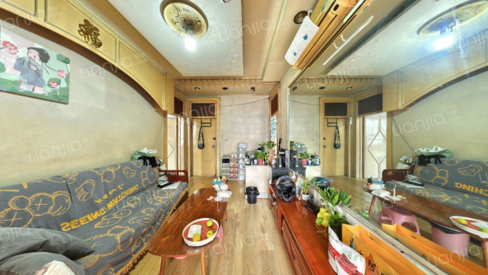 省体育学校宿舍二手房实景图