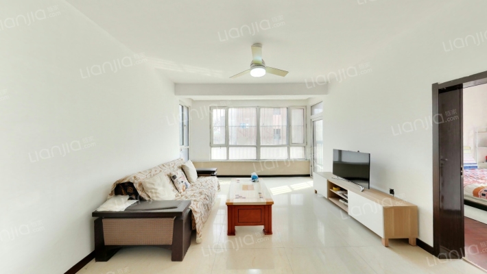 美伦湾二手房实景图