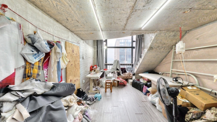 德力公社二手房实景图