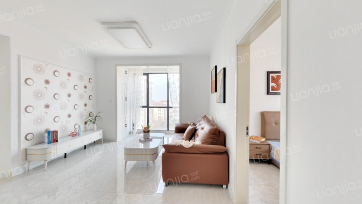 怡海嘉苑二手房实景图